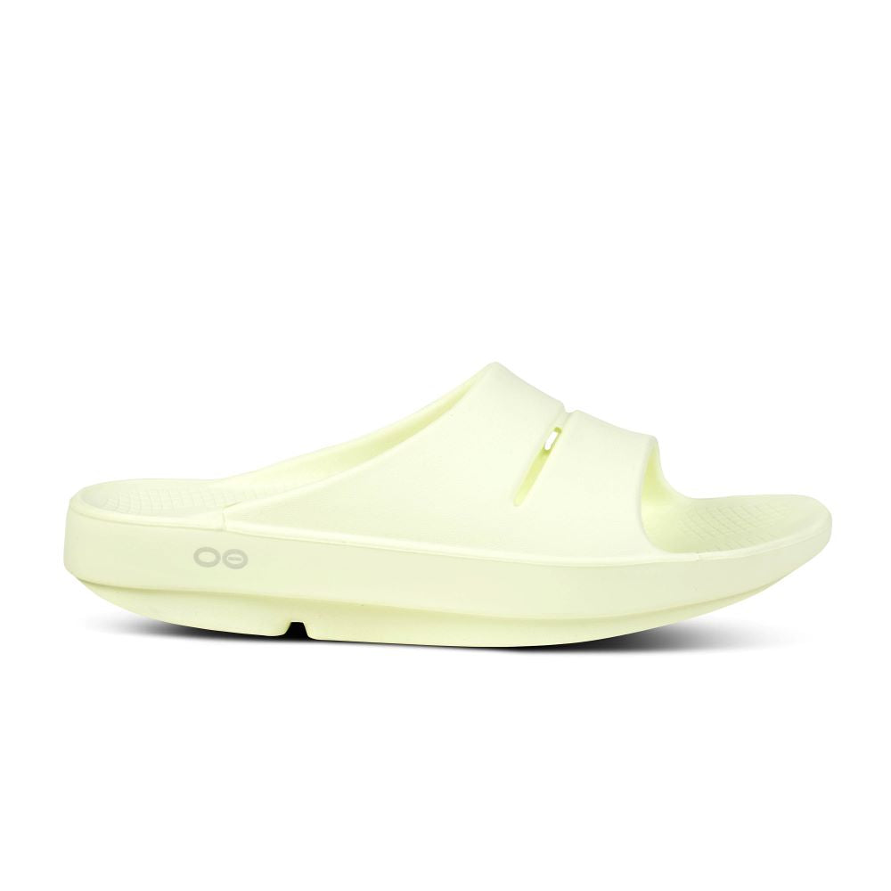 Women's OOFOS OOahh Slide, Mello, 9 B Medium