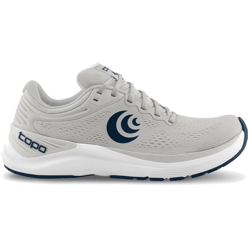 Men's Topo Athletic Ultrafly 4, Grey/Navy, 10 D Medium