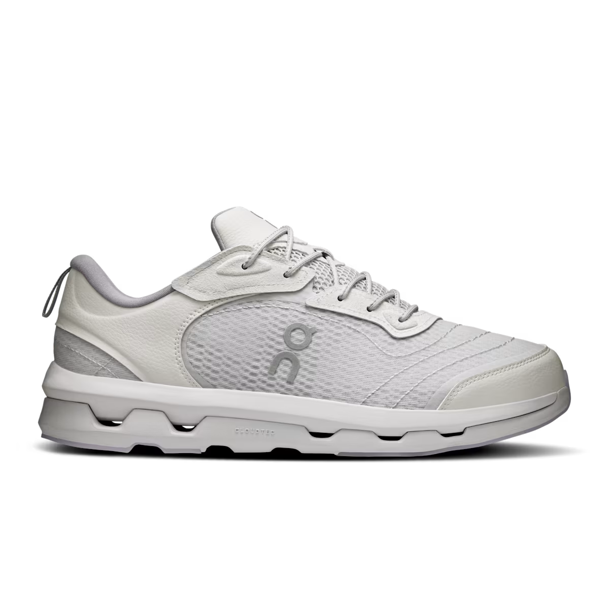 Side view on white background of Womens On Cloudzone Moon running shoe in Lavender/Lilac, Medium (Regular) width