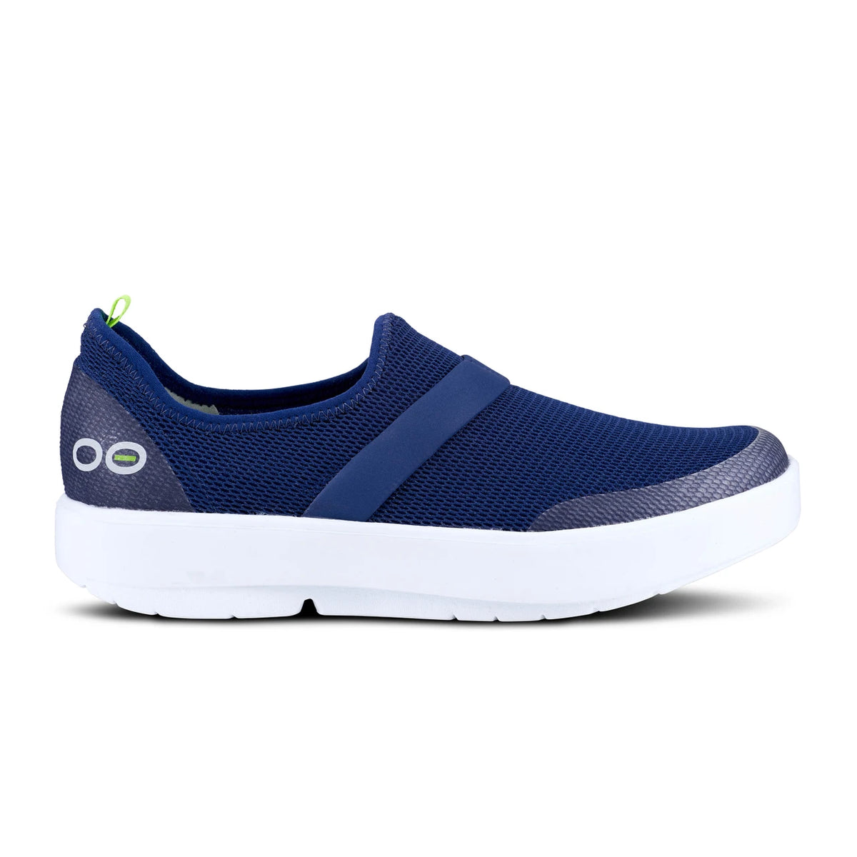 Side view on white background of Womens OOFOS OOmg Fibre Low running shoe in White/Navy, Medium (Regular) width