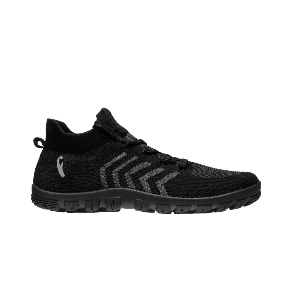 Side view on white background of Mens Freet Howgill running shoe in Black/Grey, Medium (Regular) width
