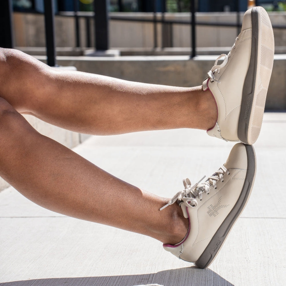 Women's KURU ROAM, Sand/Pebble