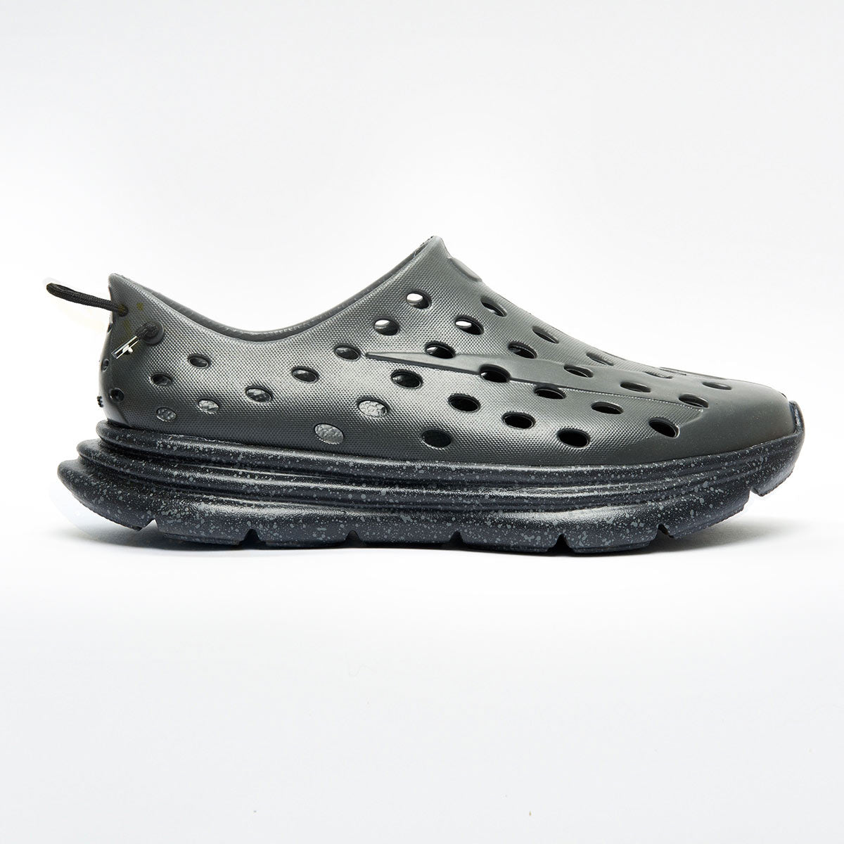 Side view on white background of Mens Kane Revive running shoe in Charcoal/Black Speckle, Medium (Regular) width