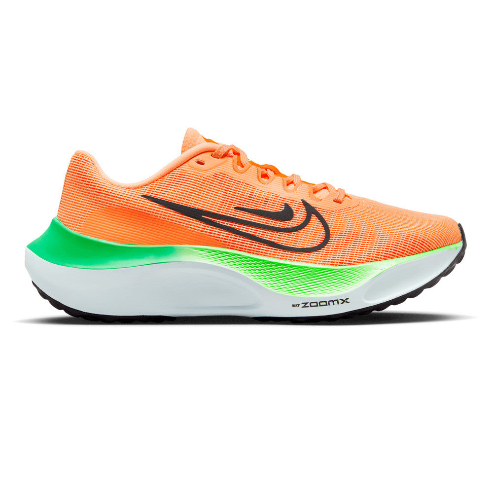 Side view of Nike Zoom Fly 5 running shoes in Total Orange/Black
