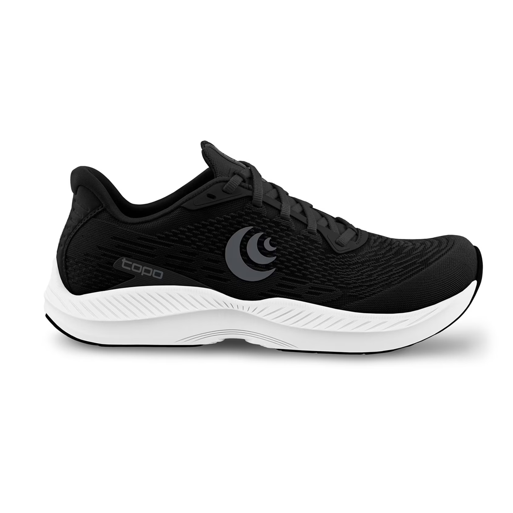 Side view on white background of Womens Topo Athletic Fli-Lyte 5 running shoe in Black/White, Medium (Regular) width