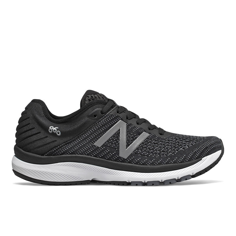 Men's New Balance Fresh Foam X 860v12, Black/White, 10 4E Extra Wide