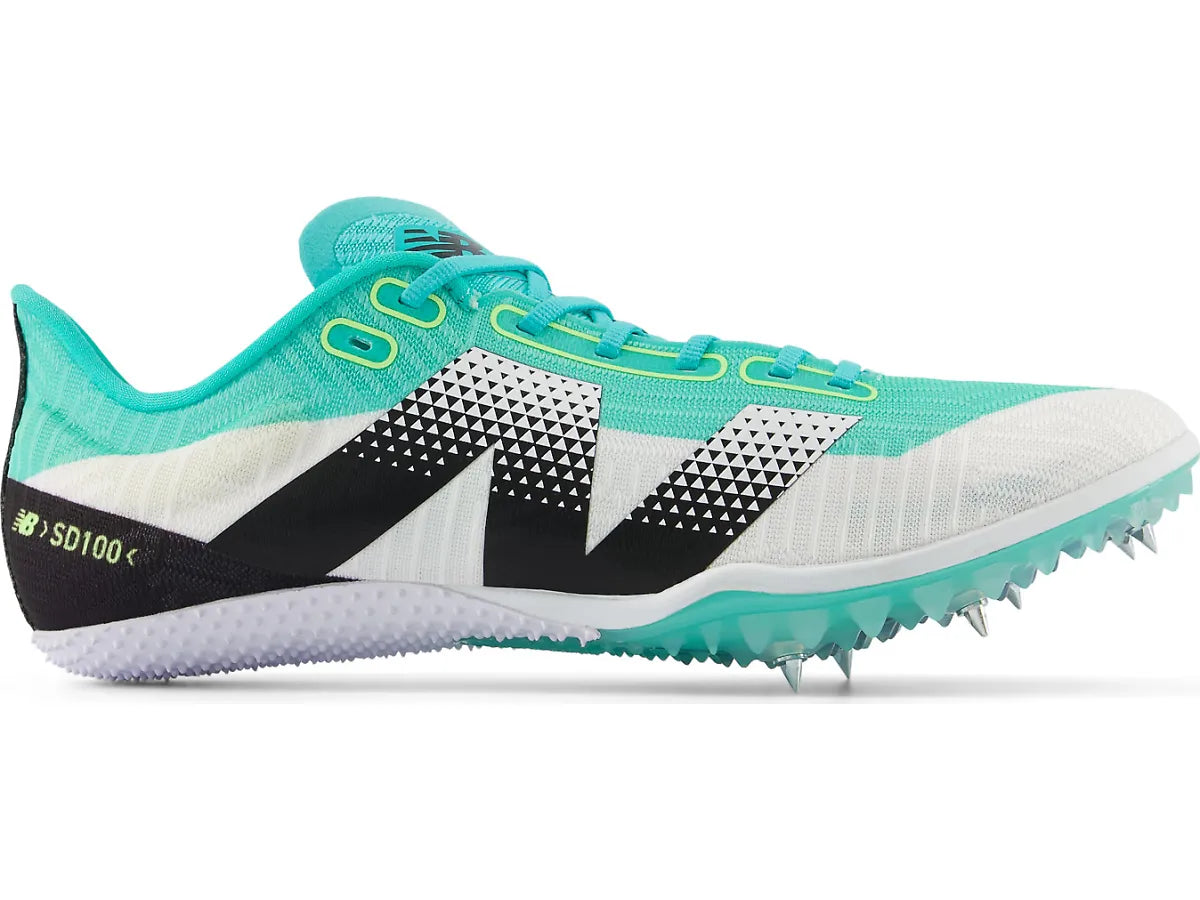 Side view on white background of Mens New Balance FuelCell SD100 v5 running shoe in Cyber Jade/White, Medium (Regular) width