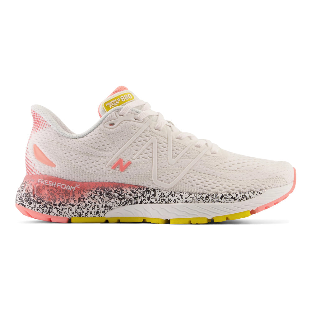 Women's New Balance Fresh Foam X 880v13, White/Grapefruit, 8.5 B Medium