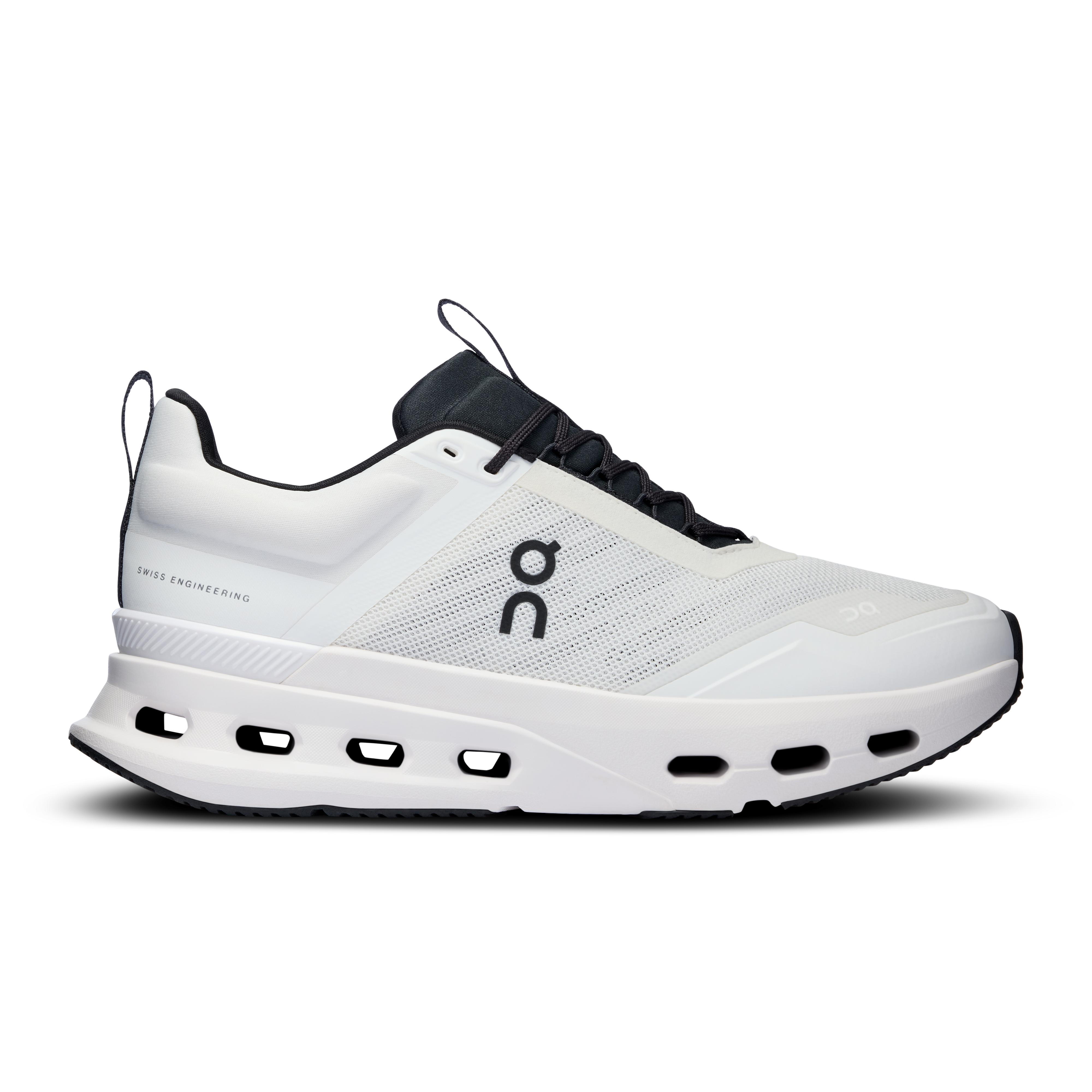 Women's On Cloudnova X, White/Black, 6.5 B Medium