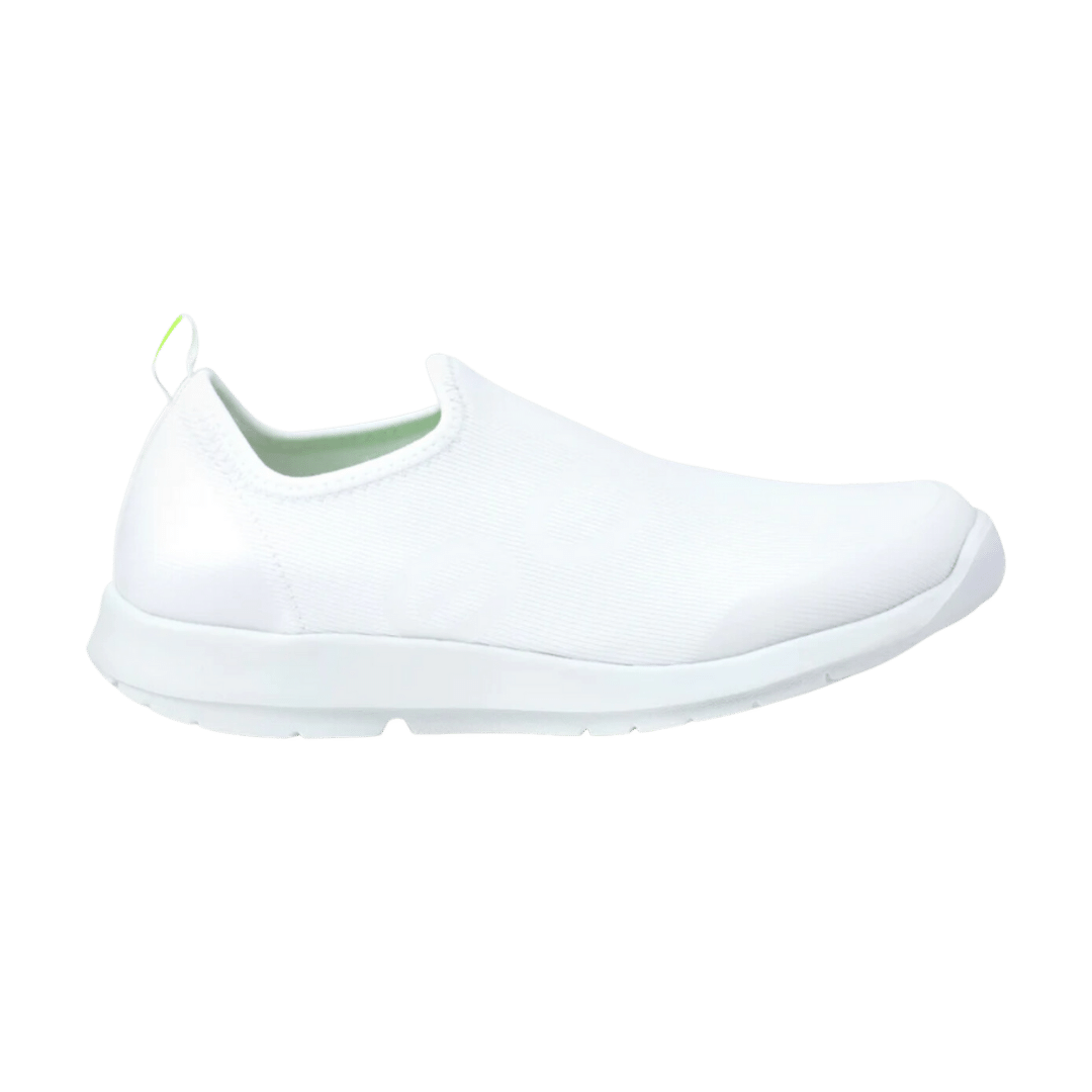 Side view on white background of Mens OOFOS OOmg Sport running shoe in White, Medium (Regular) width