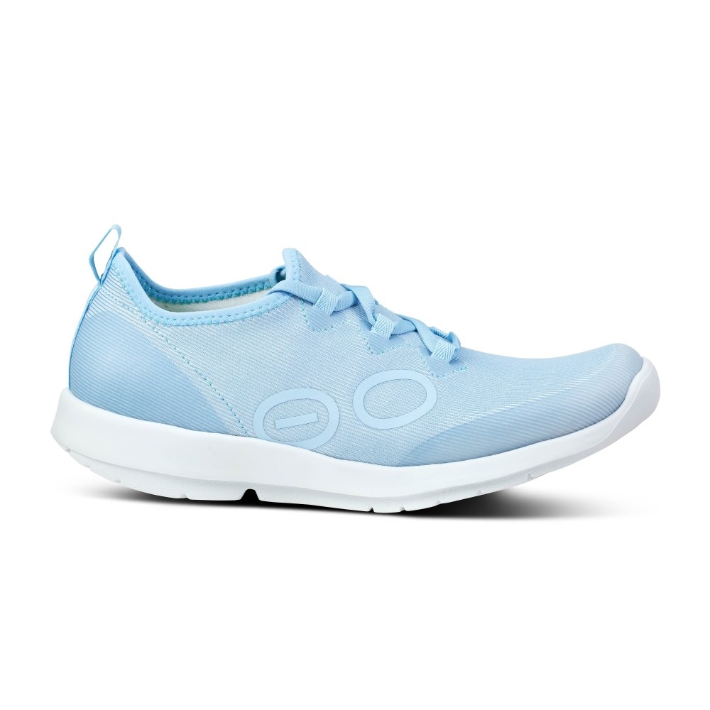 Women's OOFOS OOmg Sport LS, Carolina Blue, 7.5 B Medium