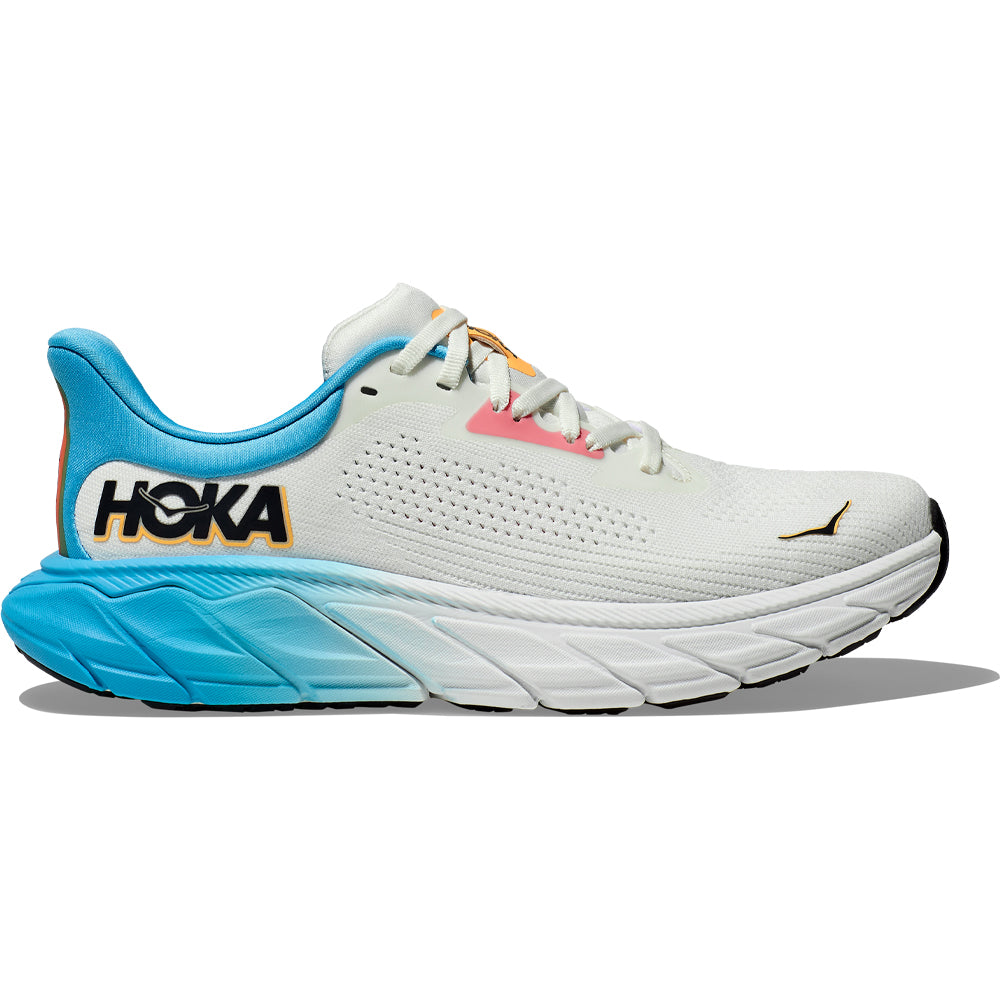 Side view on white background of Womens Hoka Arahi running shoe in Blanc De Blanc/Swim Day, Medium (Regular) width