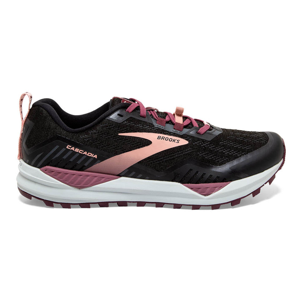 Women's Brooks Cascadia 15, Black/Ebony/Coral Cloud, 9 D Wide