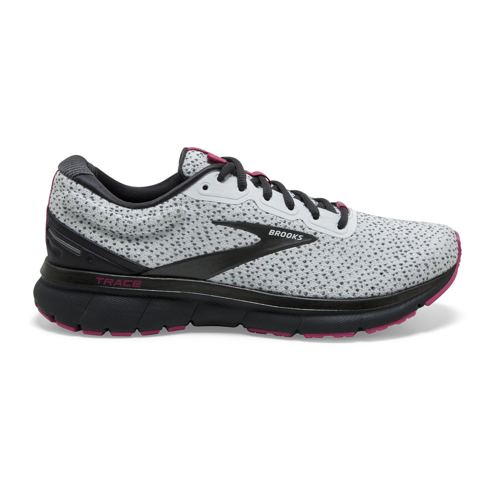 Women's Brooks Trace, Ebony/White/Pink, 9 B Medium