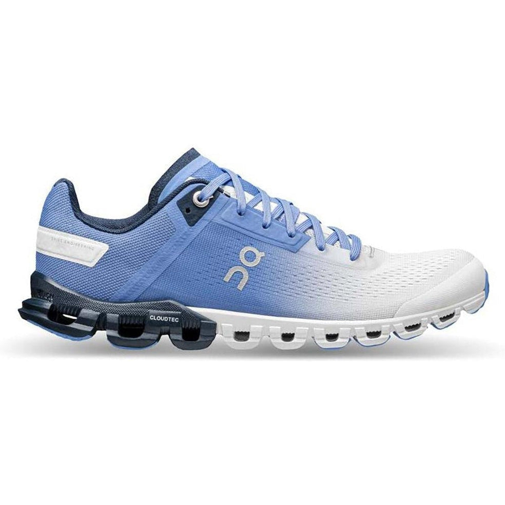 Women's On Cloudflow, Marina/White, 8 B Medium