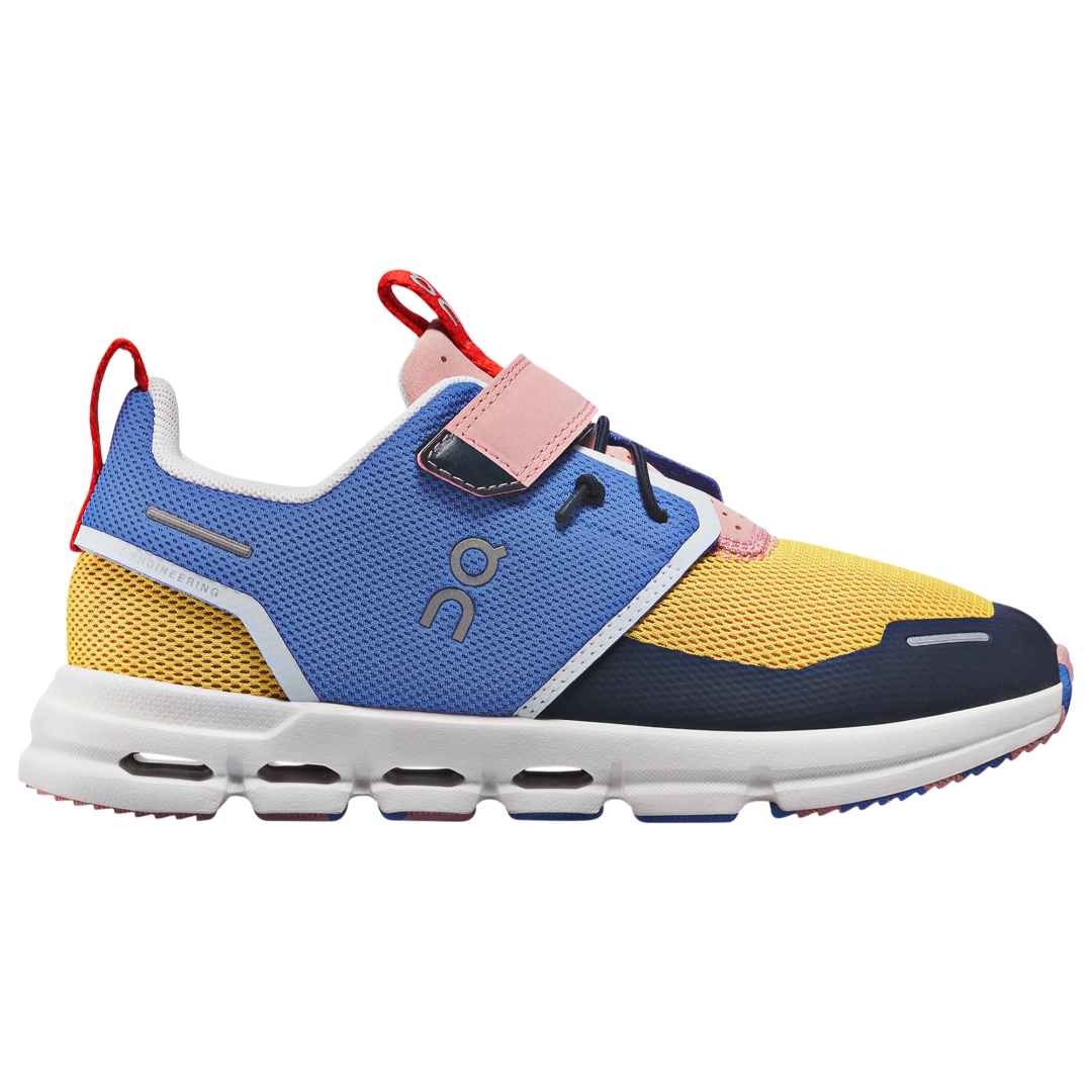 Side view on white background of Kids On  shoe in Ultramarine/Zephyr, Medium (Regular) width
