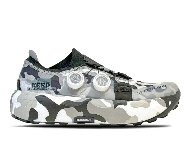 Side view on white background of Unisex Speedland GS:RAR running shoe in Black/White, Medium (Regular) width