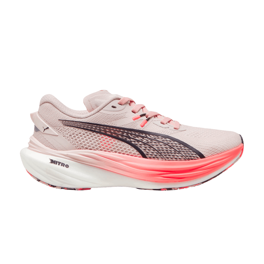 Side view on white background of Womens Puma Deviate Nitro 3 running shoe in Mauve Mist/Sunset Glow, Medium (Regular) width