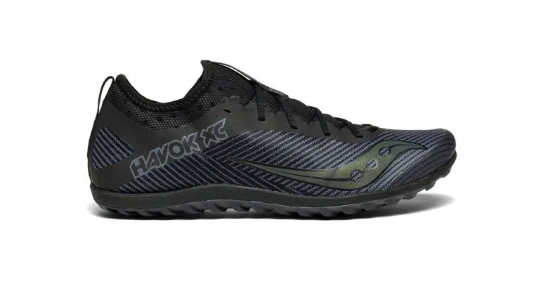 Side view on white background of Mens Saucony Havok XC2 Flat running shoe in Black, Medium (Regular) width