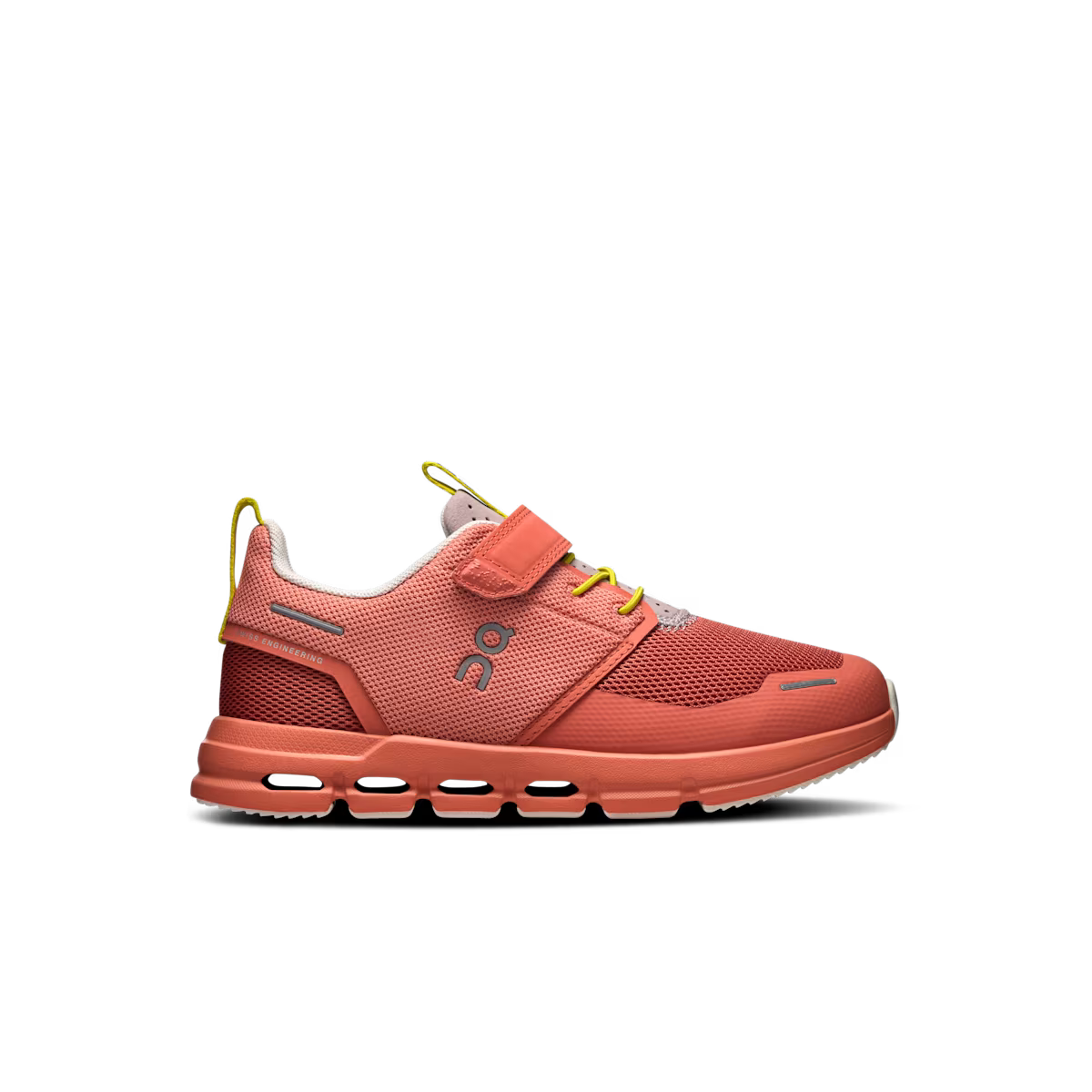 Side view on white background of Kids On Cloud Play running shoe in Terra/Terra, Medium (Regular) width