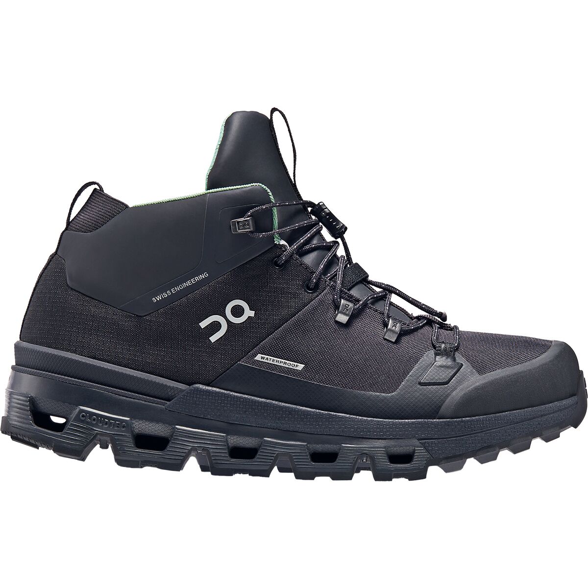 Women's On Cloudtrax Waterproof, Black, 10 B Medium