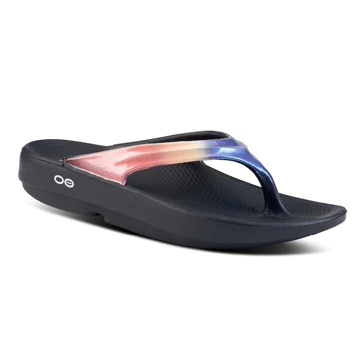 Side view on white background of Womens OOFOS OOahh Luxe Sandal running shoe in Horizon, Medium (Regular) width