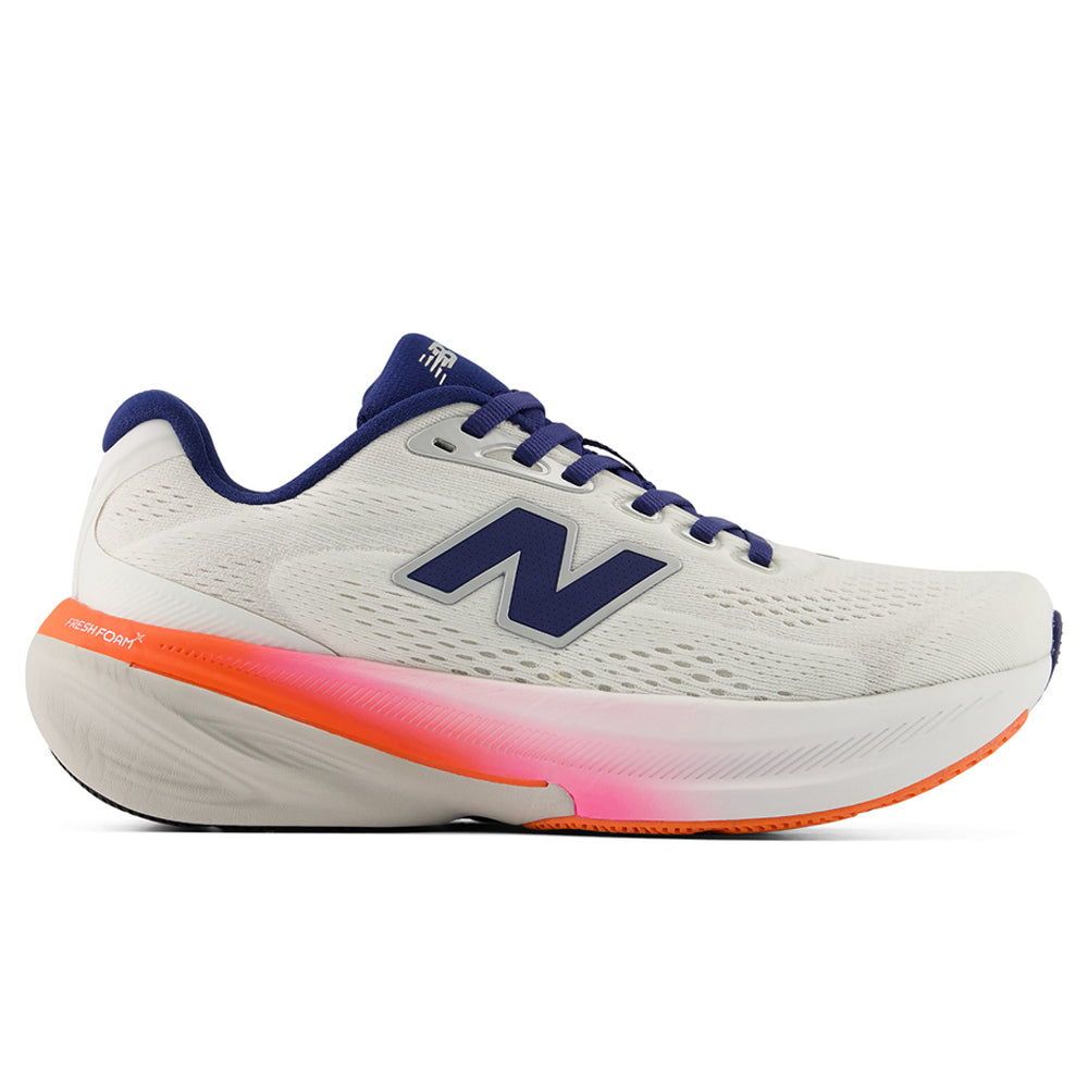 Side view on white background of Womens New Balance Fresh Foam 860 running shoe in Sea Salt/Blue Oyster, Medium (Regular) width