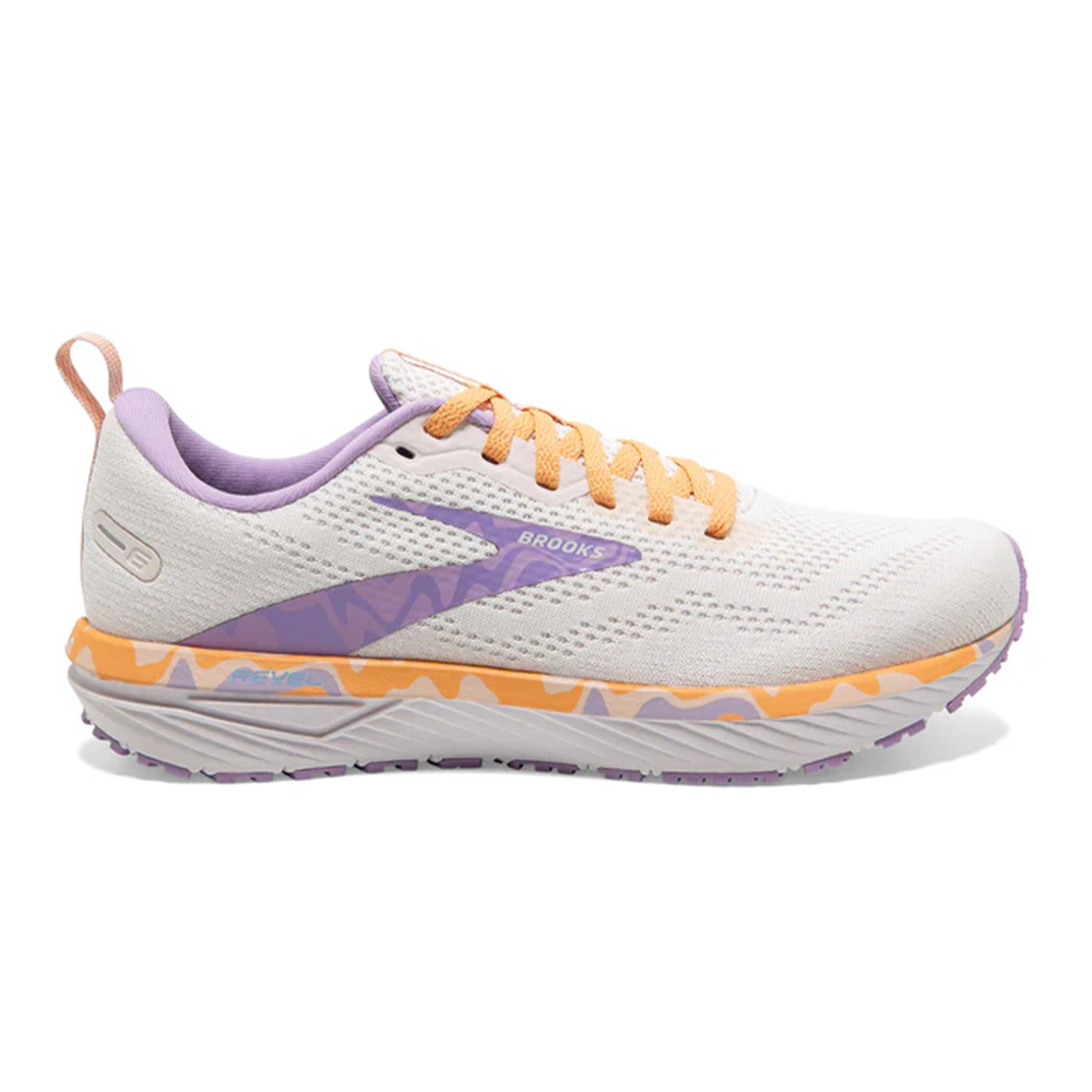 Women's Brooks Revel 6, White/Vista/Lavendula, 10 B Medium