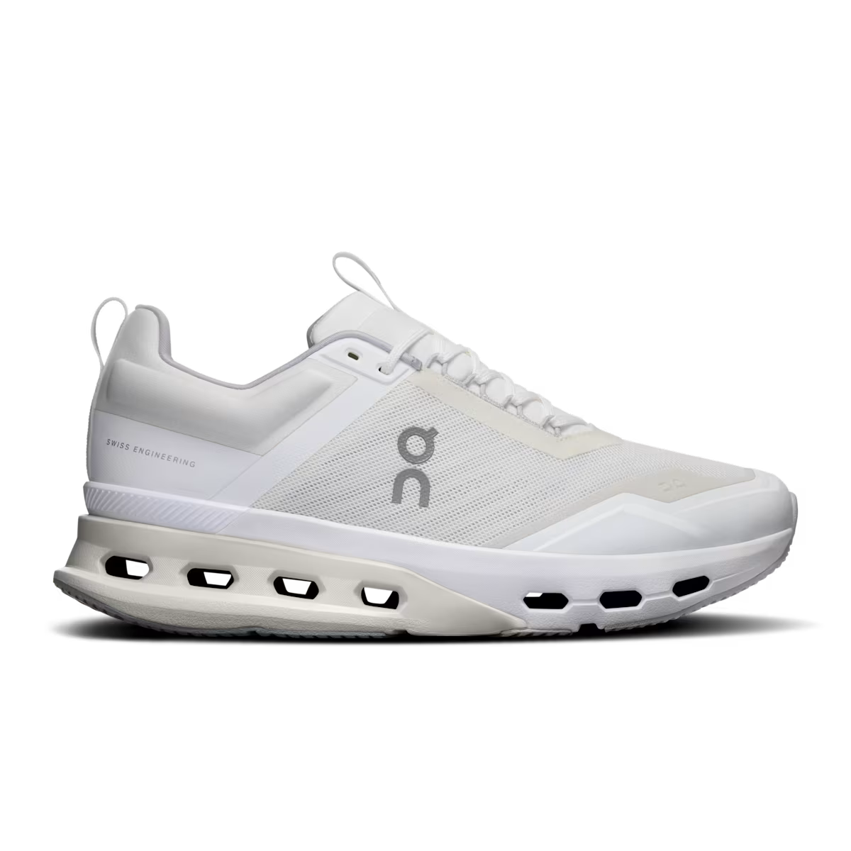 Women's On Cloudnova X, White/Glacier, 10 B Medium