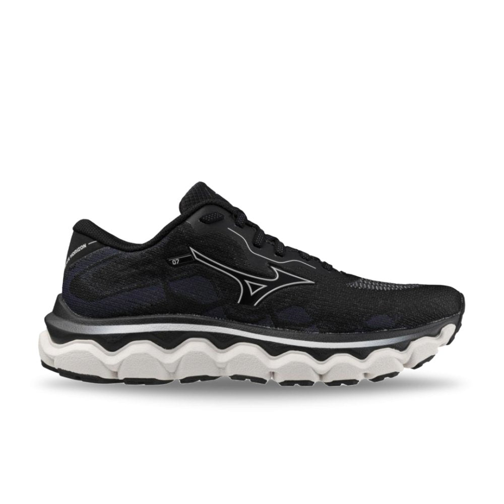 Side view on white background of Womens Mizuno Wave Horizon 7 running shoe in Black/Nimbus Cloud, Medium (Regular) width