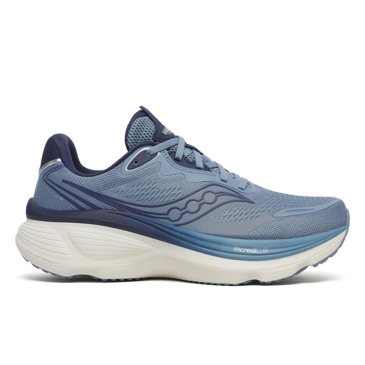 Side view on white background of Mens Saucony Triumph 24 running shoe in Windward/Naval, Wide width