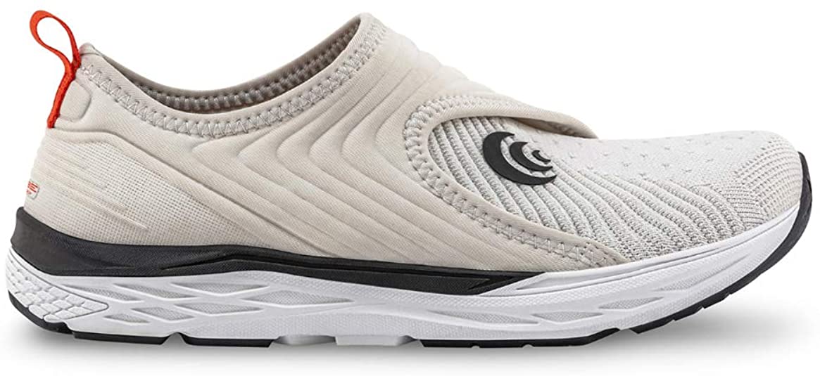 Women's Topo Athletic Vibe, White/Black, 9.5 B Medium