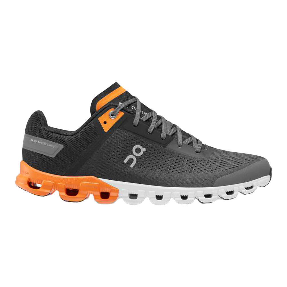 Men's On Cloudflow, Black / Turmeric, 8.5 D Medium