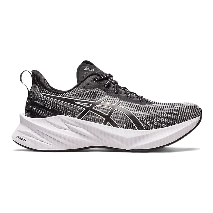 Women's Asics Novablast 3 LE, White/Black, 10 B Medium