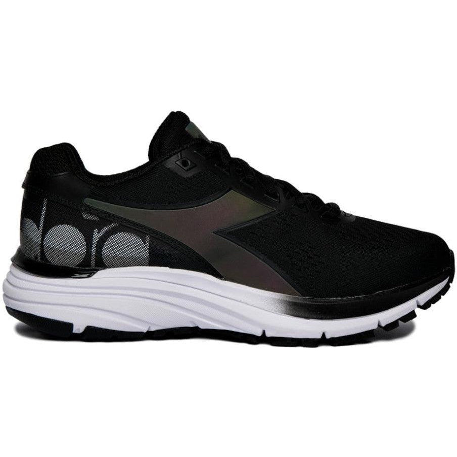 Women's Diadora Mythos Blushield Hip 5, Black/White, 8 B Medium